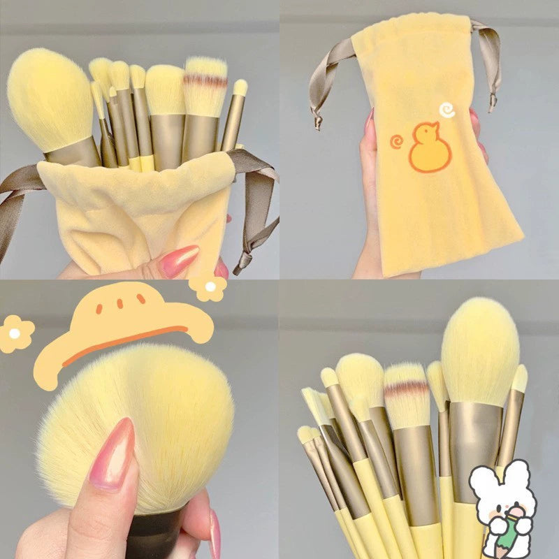 Beginner Portable Short Super Soft Makeup Brush Suit