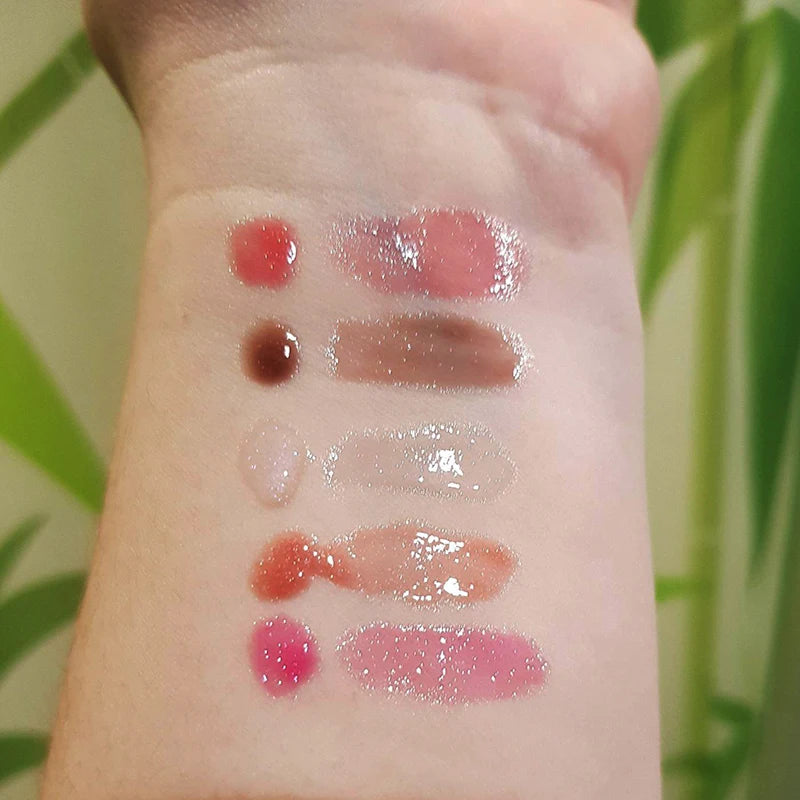 Gloss Bomb Universal Lip Luminizer: Brilho Explosivo e Lábios Irresistíveis